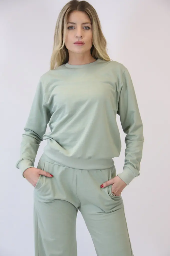 Buzo Corto Cuello O Rústico